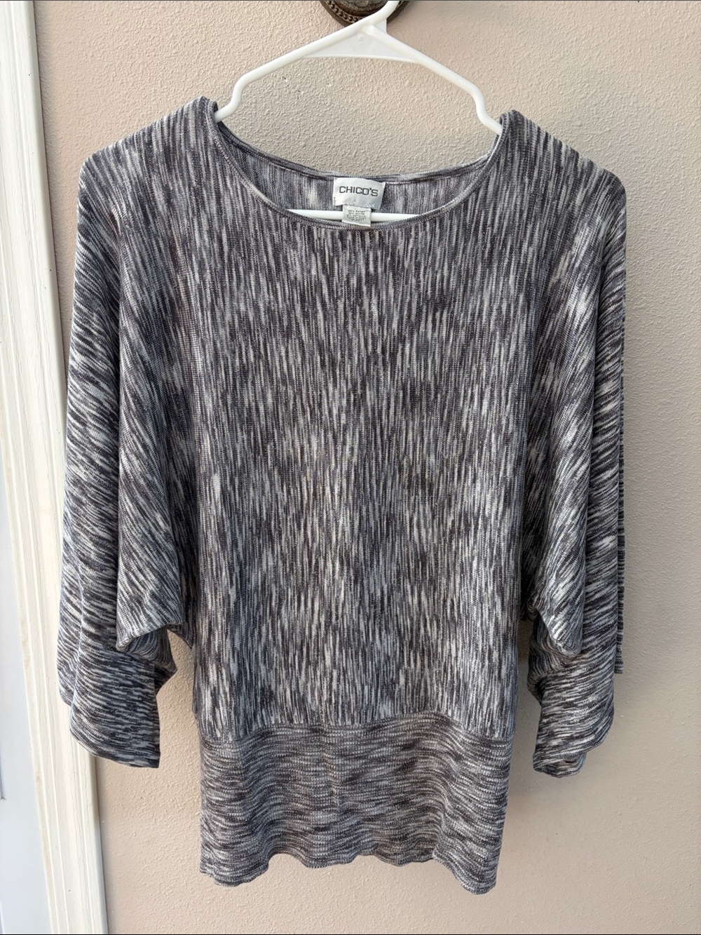 Chico's Heathered Gray Patterned Top